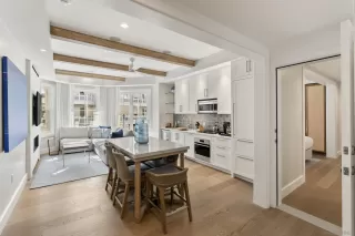 Photo #4: 250039867 Listing