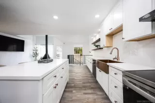 Photo #2: 250039873 Listing 