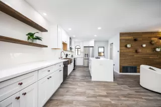 Photo #3: 250039873 Listing 