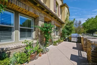 Photo #1: 250039892 Listing