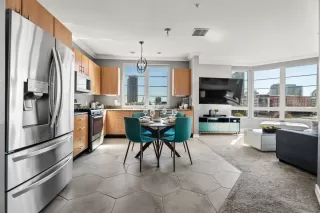 Photo #1: 250039908 Listing 