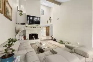 Photo #4: 250039910 Listing 