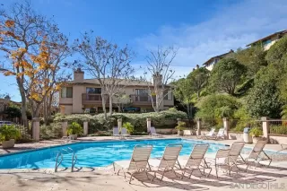 Photo #1: 250039915 Listing