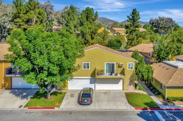 MLS: 250039919 Condo For Sale