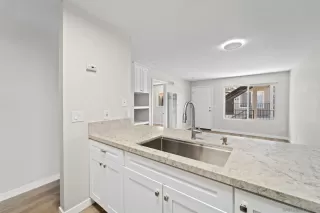 Photo #4: 250039921 Listing 