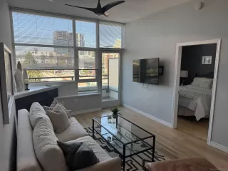 Photo #1: 250039946 Listing 