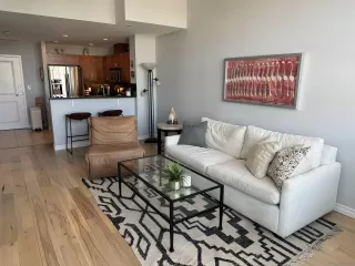 Photo #3: 250039946 Listing 