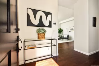 Photo #4: 250039949 Listing