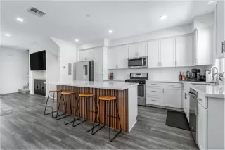 Photo #2: 250039965 Listing 