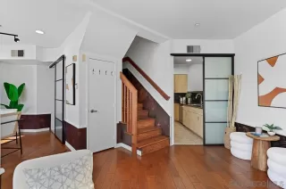 Photo #1: 250039967 Listing