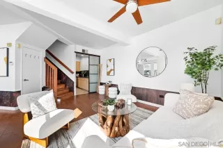 Photo #5: 250039967 Listing