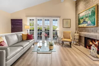 Photo #1: 250039975 Listing