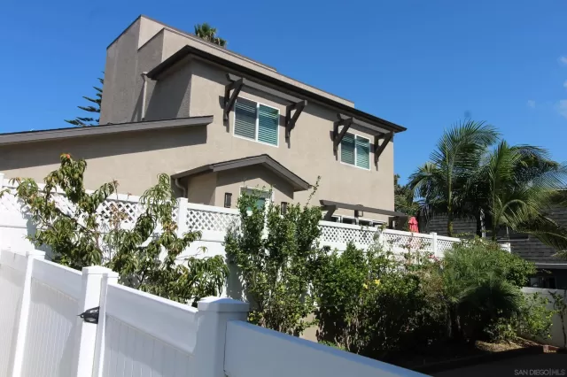 MLS: 250039981 Condo For Sale