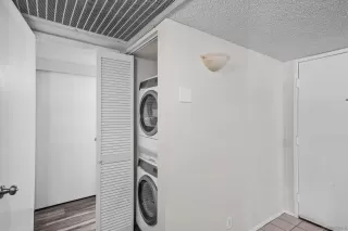 Photo #4: 250039998 Listing 