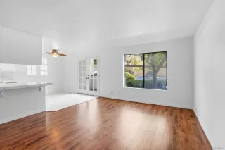 Photo #5: 250040016 Listing