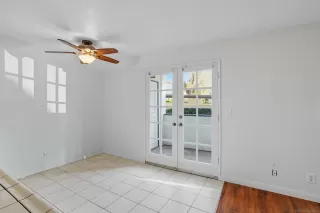 Photo #6: 250040016 Listing