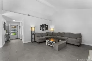 Photo #2: 250040017 Listing 