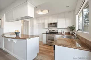 Photo #5: 250040037 Listing