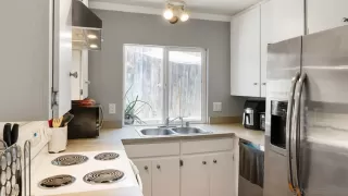 Photo #6: 250040043 Listing