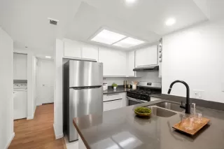 Photo #6: 250040059 Listing