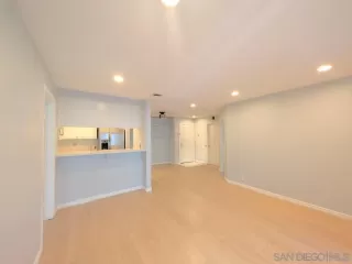 Photo #4: 250040080 Listing