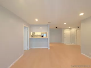 Photo #5: 250040080 Listing