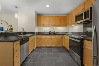 Photo #4: 250040112 Listing 