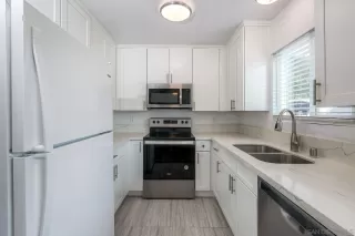 Photo #4: 250040120 Listing