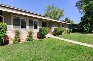 Photo #2: 250040155 Listing 