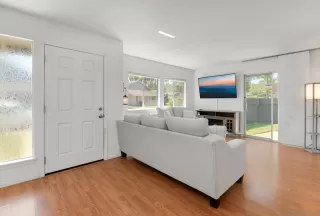 Photo #5: 250040155 Listing 