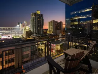 Photo #5: 250040164 Listing