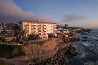 Photo #2: 250040201 Listing 