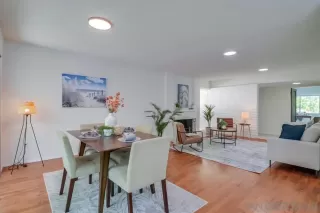 COLLWOOD GLEN Condos for Sale