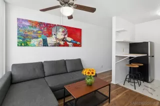 Photo #5: 250040278 Listing