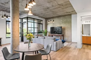 Photo #2: 250040297 Listing 