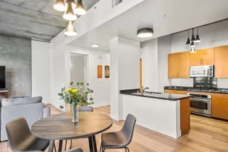 Photo #3: 250040297 Listing 