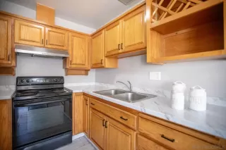 Photo #3: 250040304 Listing