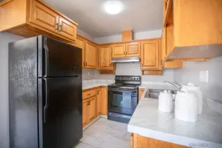 Photo #4: 250040304 Listing