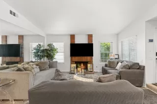 Photo #3: 250040352 Listing 