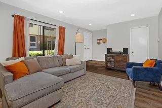 Photo #4: 250040362 Listing