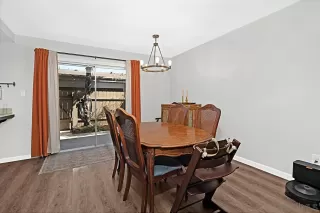 Photo #6: 250040362 Listing