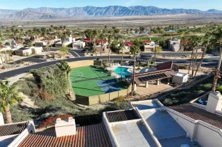 Photo #1: 250040365 Listing 