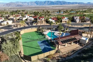 Photo #2: 250040365 Listing 