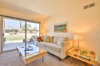 Photo #4: 250040367 Listing 