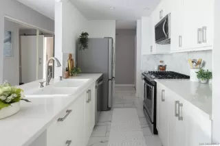 Photo #5: 250040405 Listing 