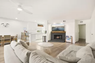 More Details about MLS # 250040431 : 3023 BARNARD UNIT 2