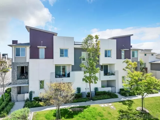 MLS: 250040502 Condo For Sale