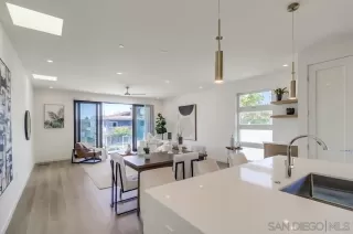 Photo #4: 250040522 Listing