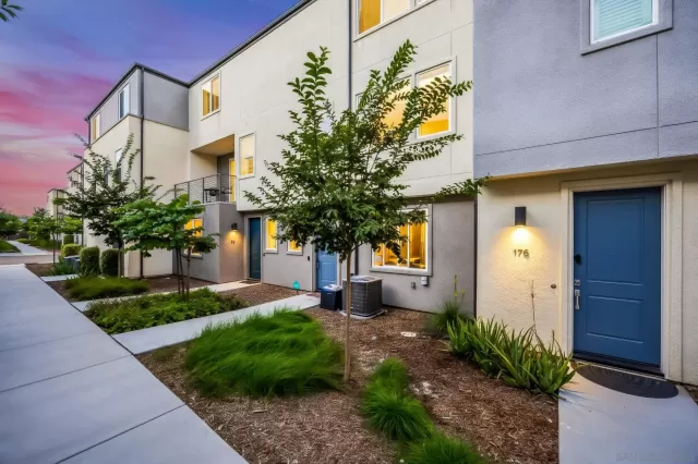 MLS: 250040645 Condo For Sale