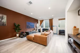 Photo #4: 250040645 Listing 